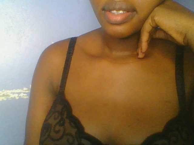 Sweetchely live cam on BongaCams