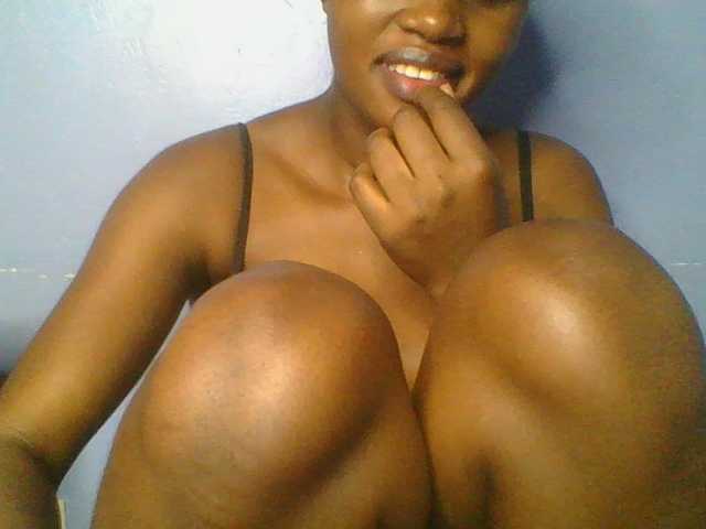 Sweetchely live cam on BongaCams