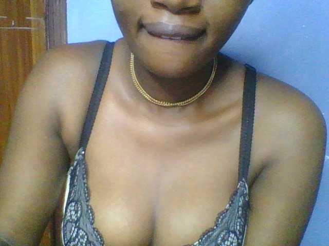 Sweetchely live cam on BongaCams