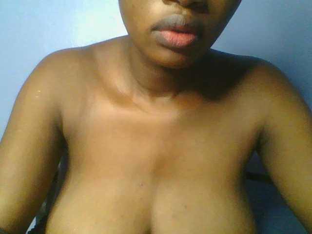 Sweetchely live cam on BongaCams
