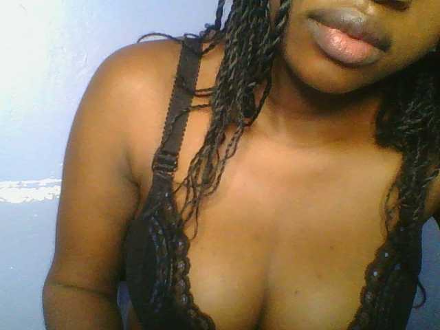 Sweetchely live cam on BongaCams
