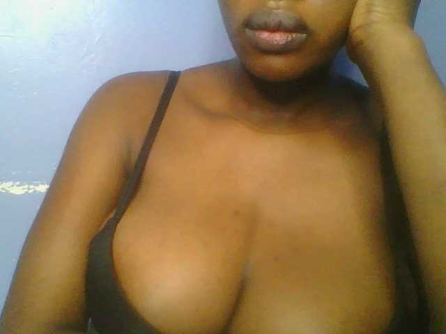 Sweetchely live cam on UnifiedCams