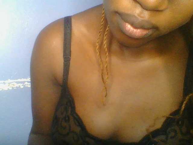 Sweetchely live cam on BongaCams