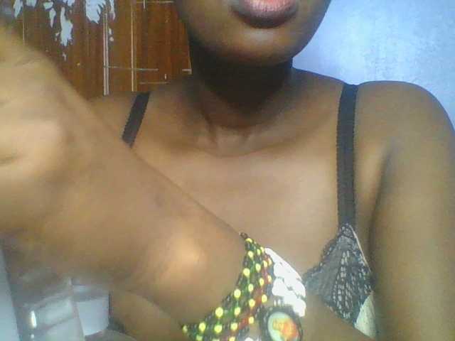 Sweetchely live cam on BongaCams