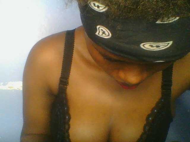 Sweetchely live cam on BongaCams