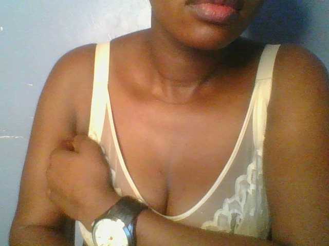 Sweetchely live cam on BongaCams