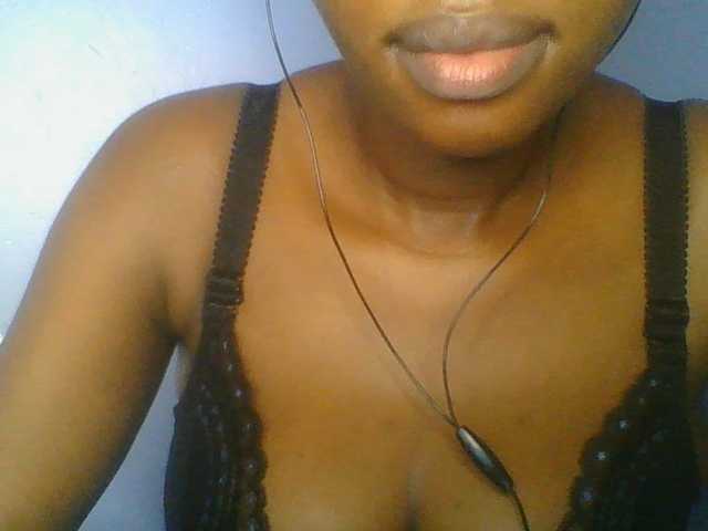 Sweetchely live cam on BongaCams