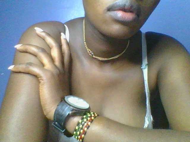 Sweetchely live cam on BongaCams