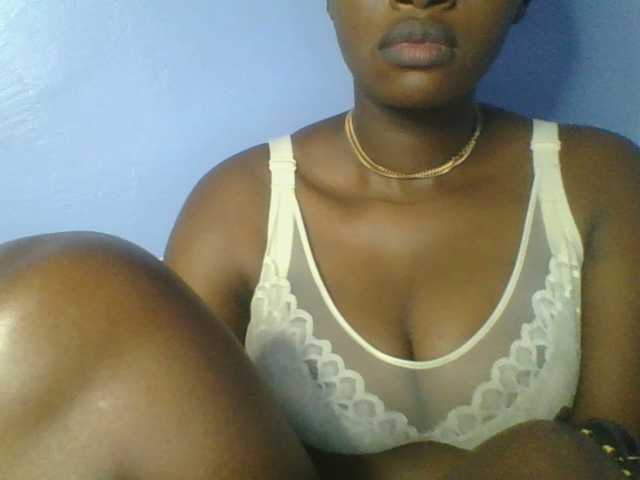 Sweetchely live cam on BongaCams