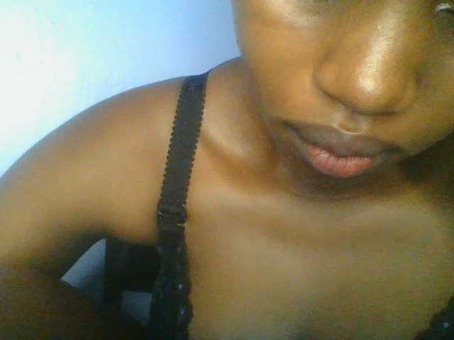 Sweetchely live cam on BongaCams