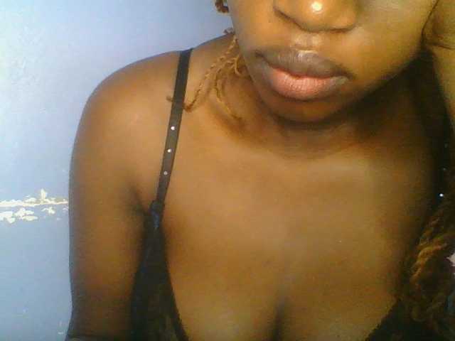 Sweetchely live cam on BongaCams