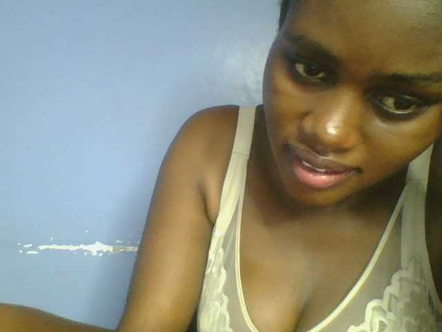 Sweetchely live cam on BongaCams