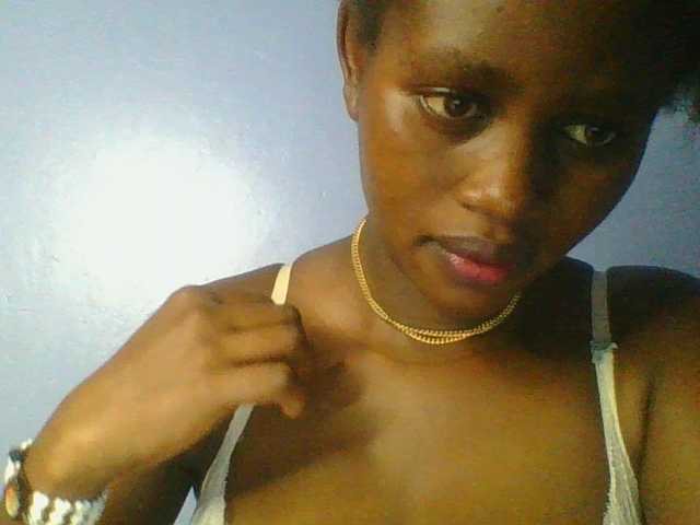 Sweetchely live cam on BongaCams