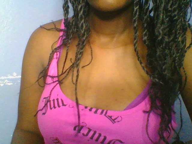 Sweetchely live cam on BongaCams