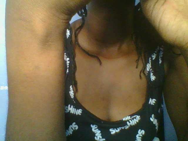 Sweetchely live webcam show