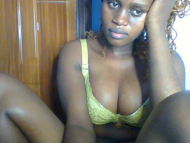 Sweetchely live cam on BongaCams