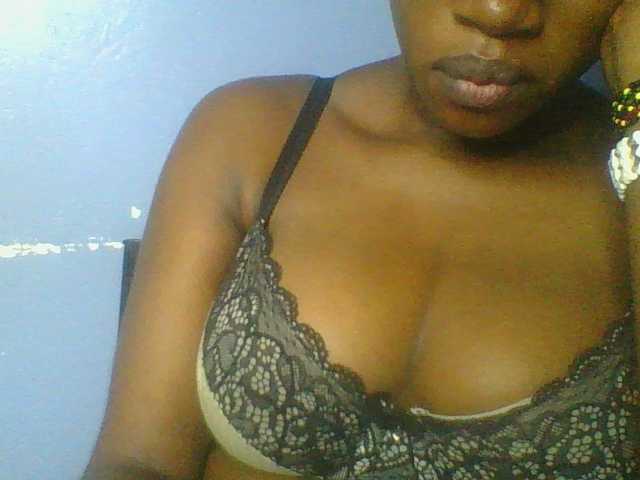 Sweetchely live cam on BongaCams