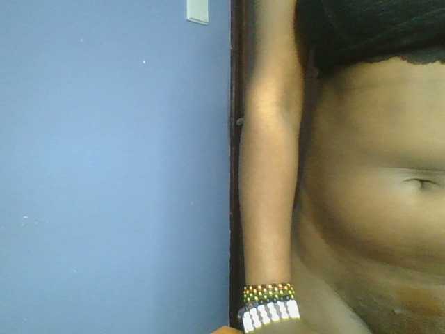 Sweetchely live cam on BongaCams