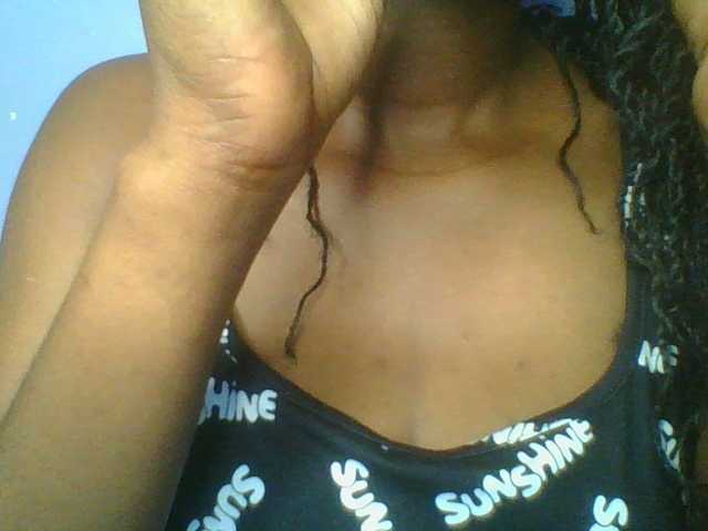 Sweetchely live cam on BongaCams