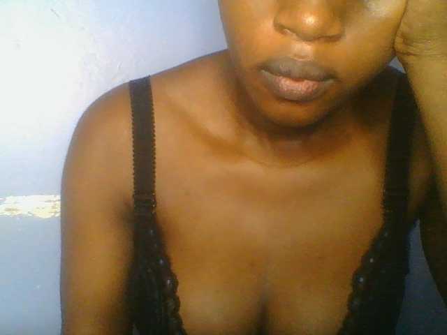Sweetchely live cam on BongaCams