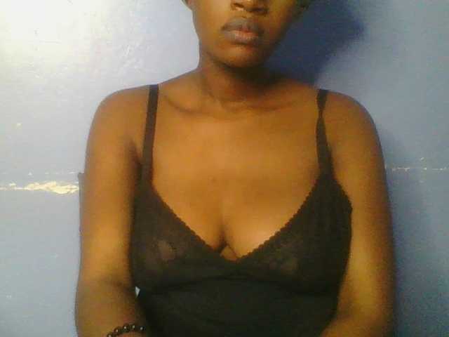 Sweetchely live cam on BongaCams