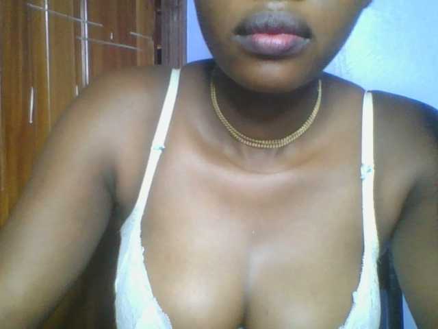Sweetchely live cam on BongaCams