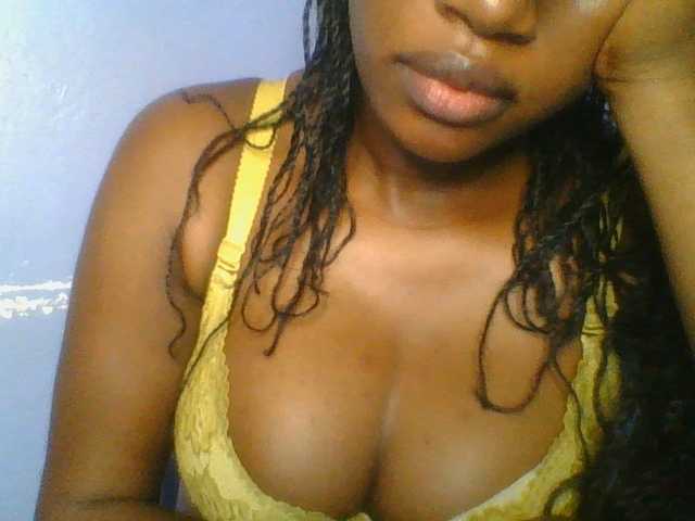 Sweetchely live cam on BongaCams