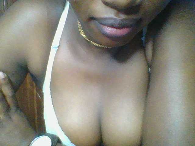 Sweetchely live cam on BongaCams