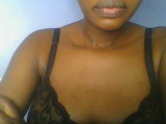 Sweetchely live cam on BongaCams