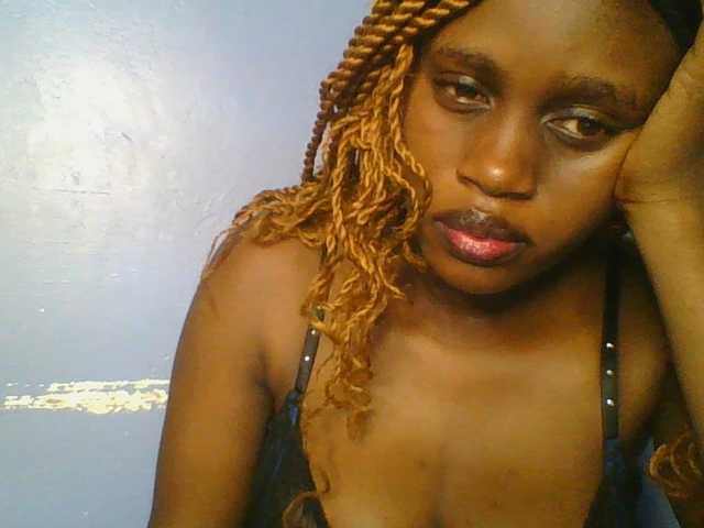 Sweetchely live cam on BongaCams