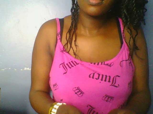 Sweetchely live webcam show