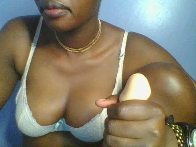 Sweetchely live cam on BongaCams