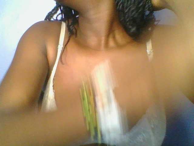 Sweetchely live webcam show