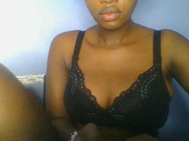 Sweetchely live cam on BongaCams