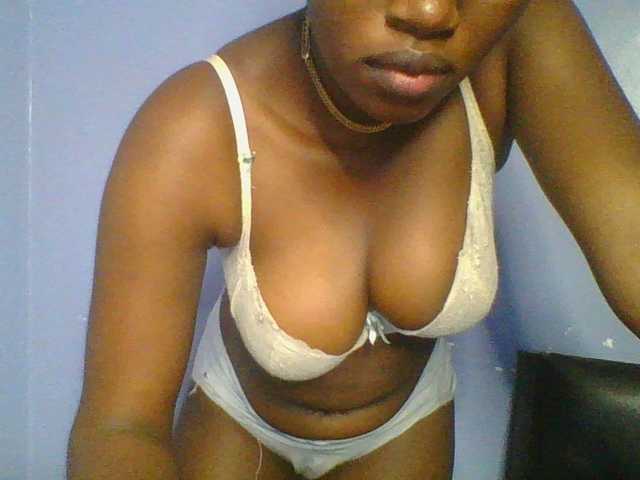 Sweetchely live cam on BongaCams