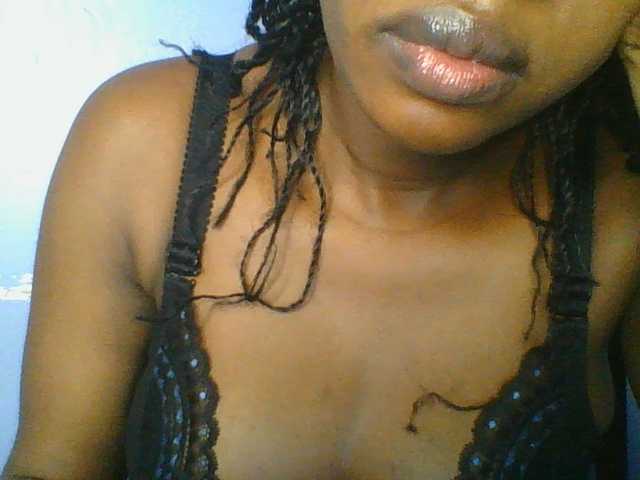 Sweetchely live cam on BongaCams