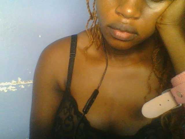 Sweetchely live cam on BongaCams