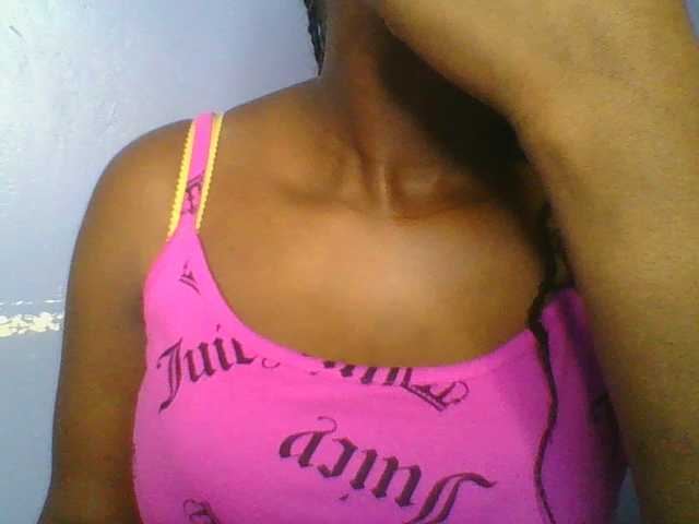 Sweetchely live cam on BongaCams