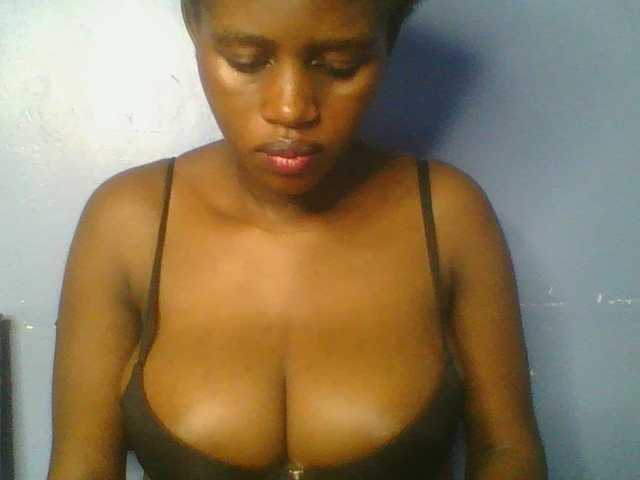 Sweetchely live cam on BongaCams
