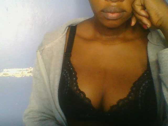 Sweetchely live cam on BongaCams