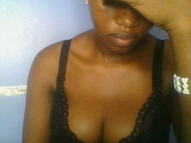Sweetchely live cam on BongaCams