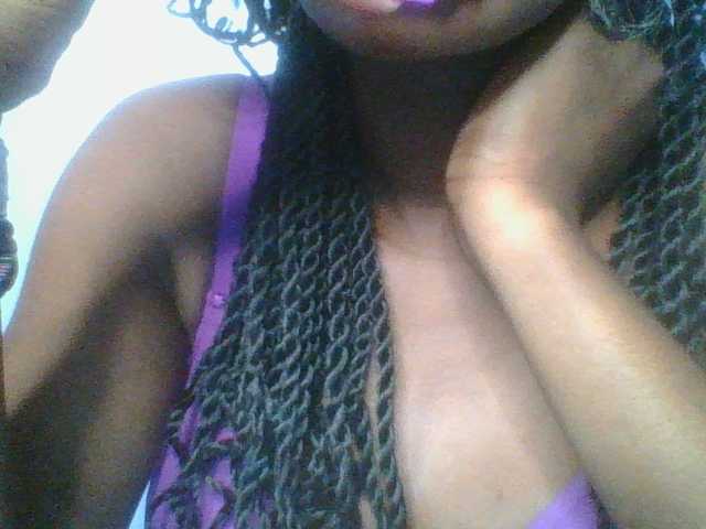 Sweetchely live cam on UnifiedCams