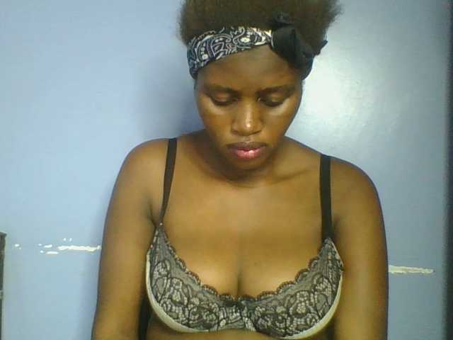 Sweetchely live cam on BongaCams