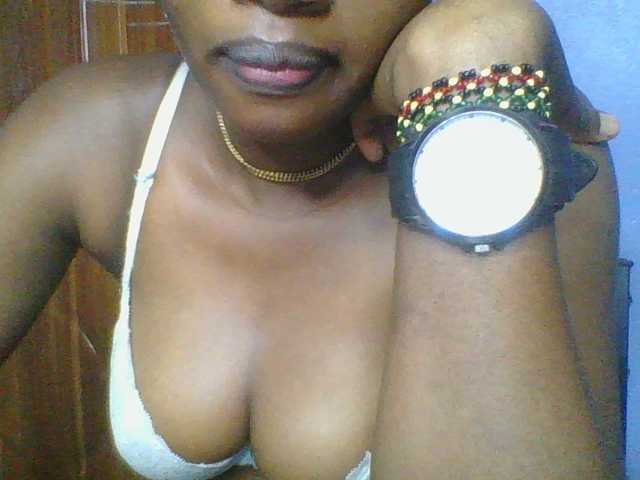 Sweetchely live cam on BongaCams