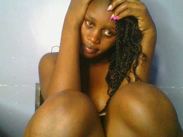 Sweetchely live cam on BongaCams