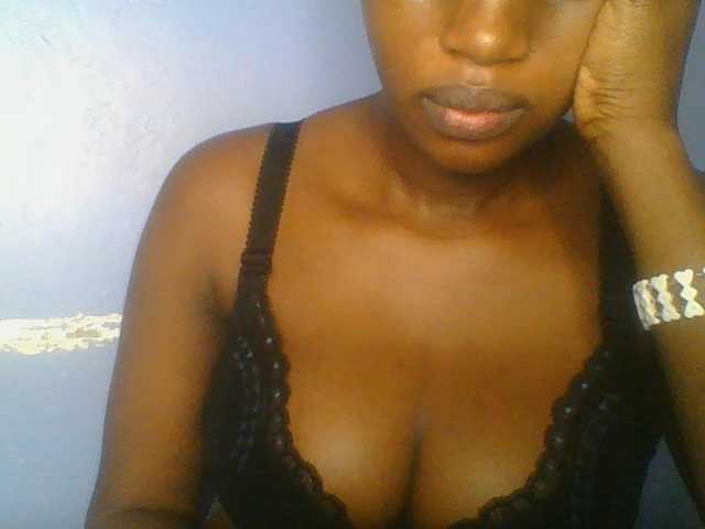 Sweetchely live cam on BongaCams