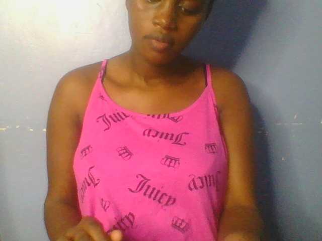 Sweetchely live cam on BongaCams