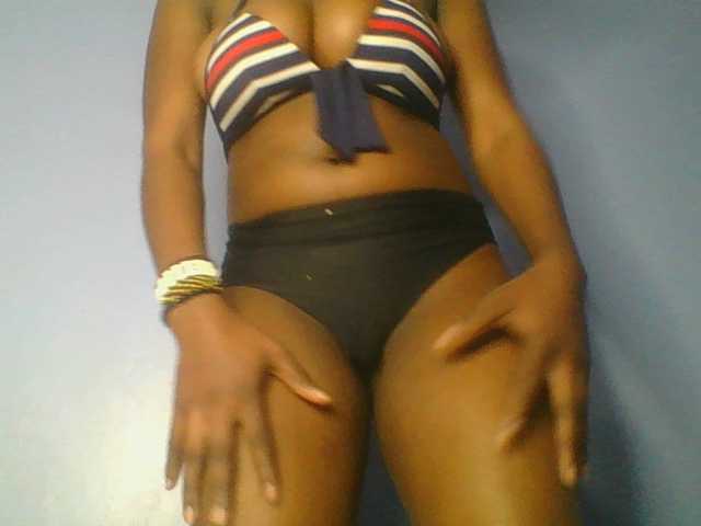 Sweetchely live cam on BongaCams