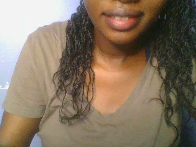 Sweetchely live cam on BongaCams