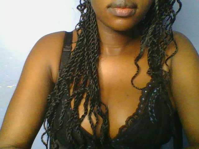 Sweetchely live cam on BongaCams